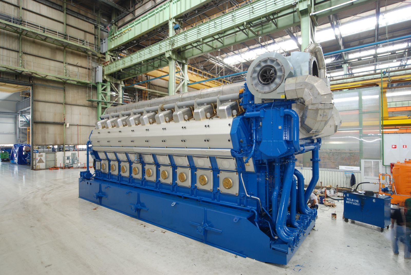 Wartsila 8l32 чертеж